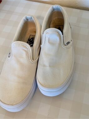 Vans Classic Slip On White Canvas Sneakers Kids 1.5